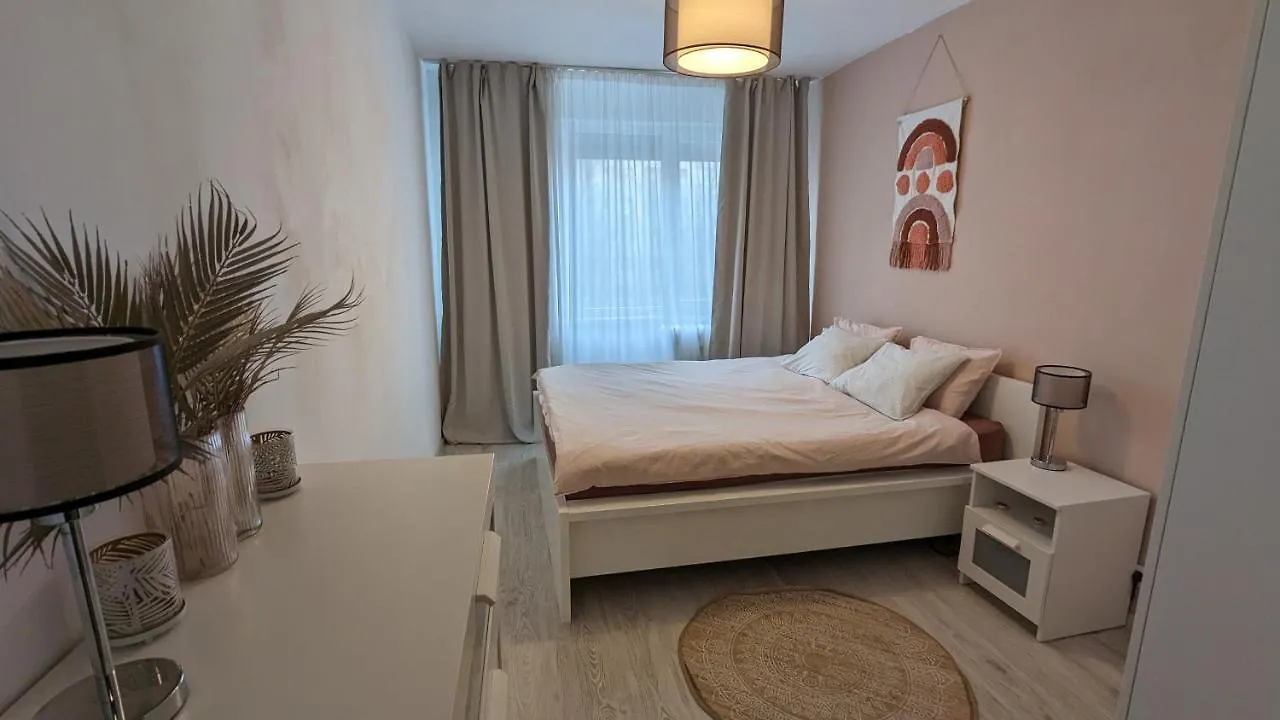 Zen Flat - Quiet Area - Titan, Ozana Appartement Boekarest